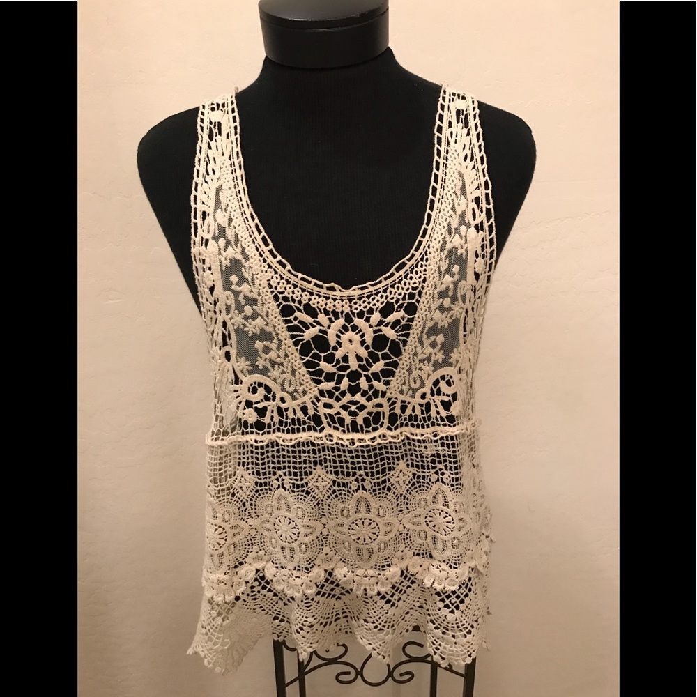 Creme Embroidered PAPER CRANE Sz M Top
